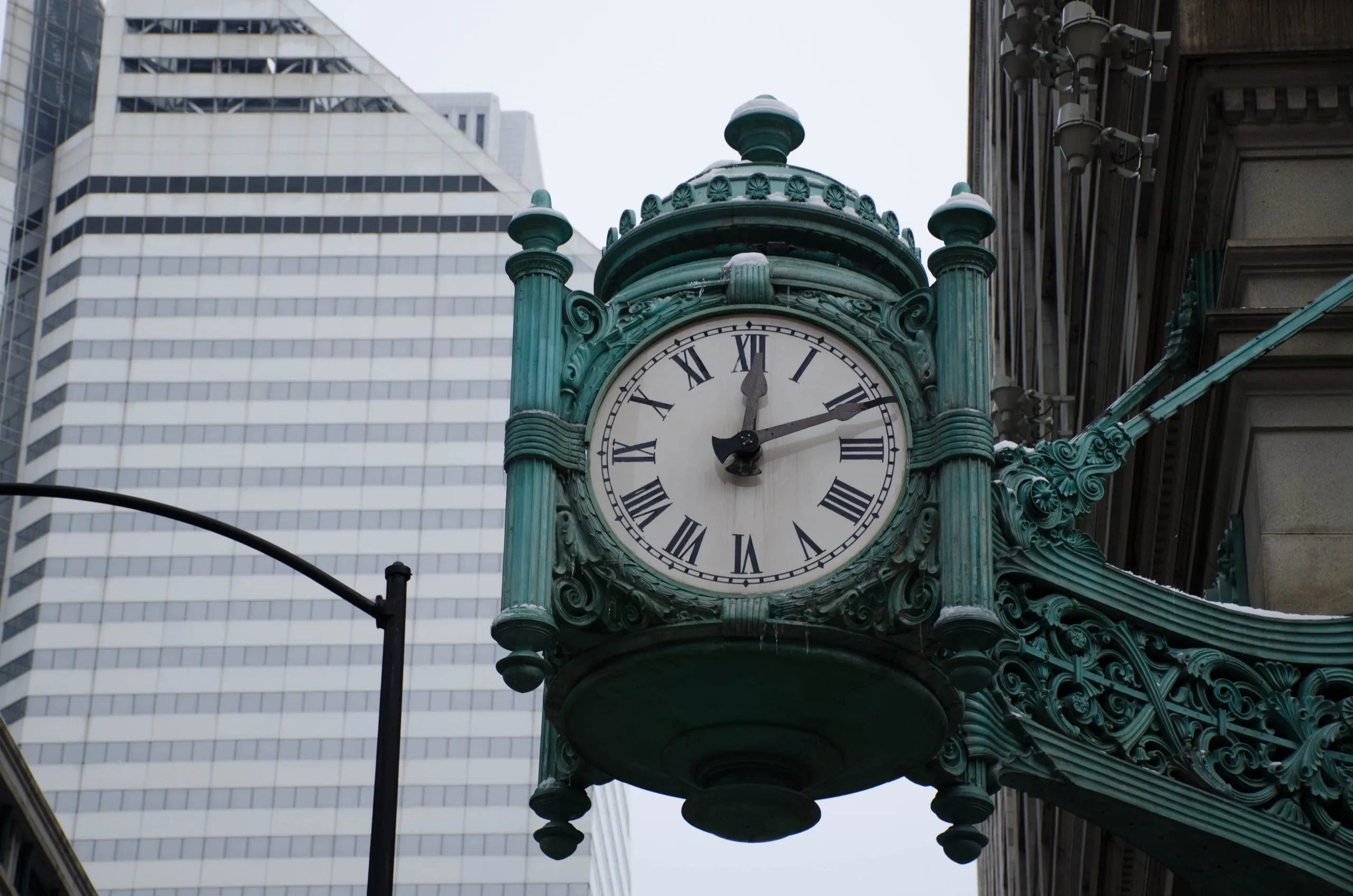 The landmark Marshall Field's corner clock over State Street, Chicago